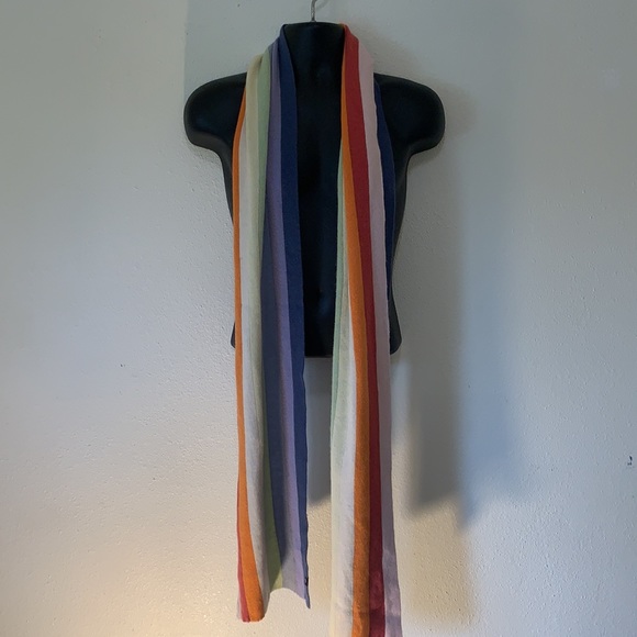 Scarf - Picture 2 of 4